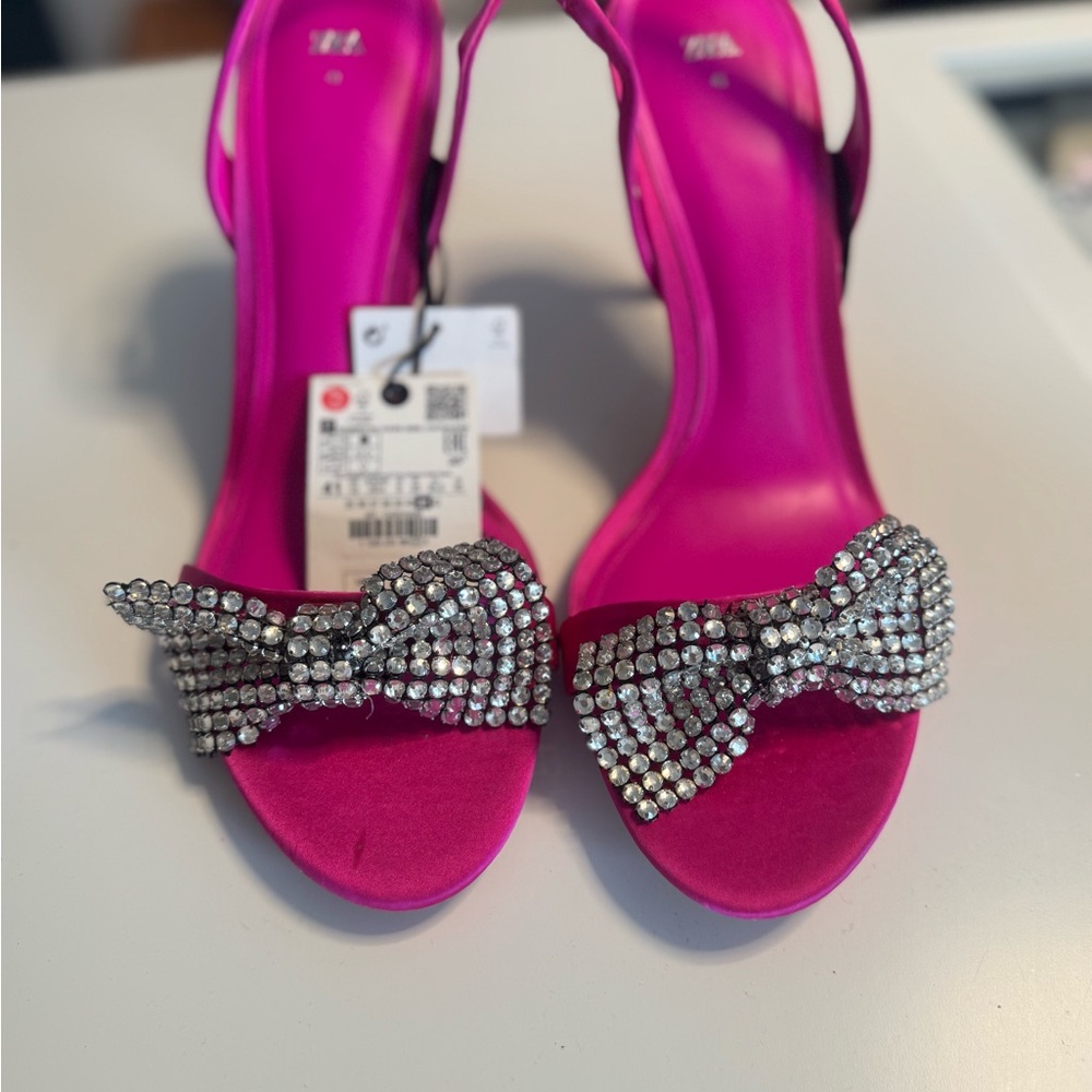 Zara Chic Fuchsia Rhinestone Bow Heels